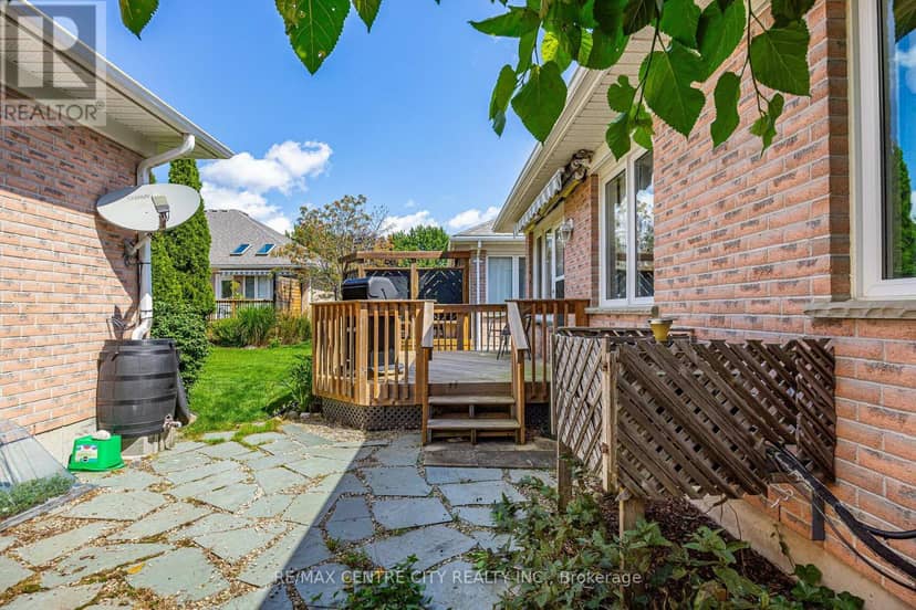 33 Ilderbrook Circle — photo 36 of 38