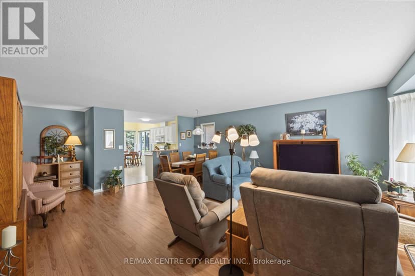 33 Ilderbrook Circle, Middlesex Centre, photo 5