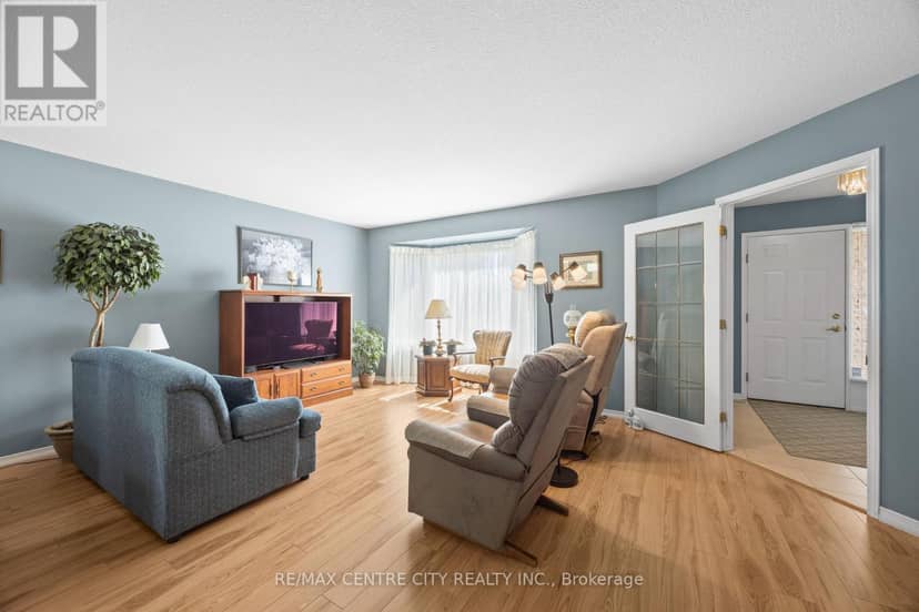 33 Ilderbrook Circle, Middlesex Centre, photo 6