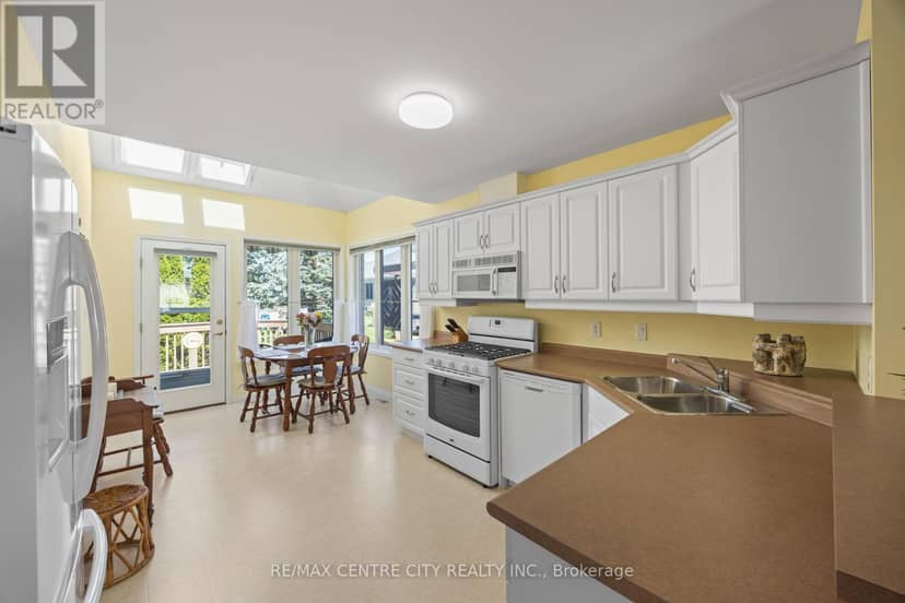 33 Ilderbrook Circle, Middlesex Centre, photo 8