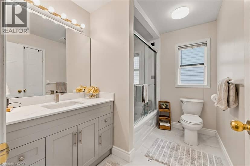 116 HENHOEFFER Crescent — photo 20 of 33