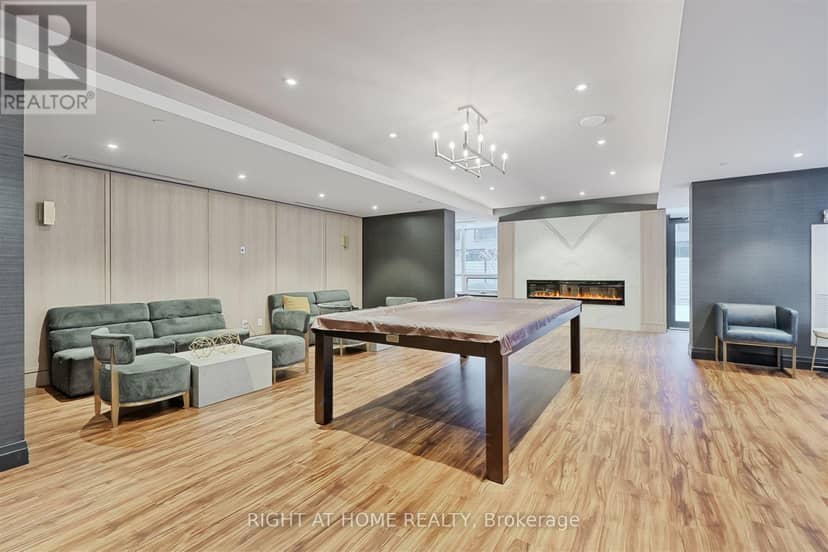 321 - 621 Sheppard Avenue E — photo 15 of 18