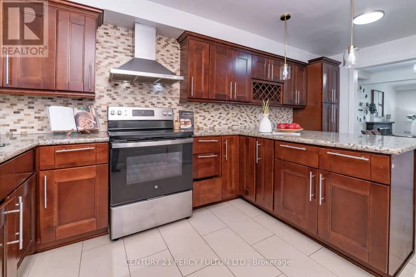 6 Donna Court — photo 14 of 40