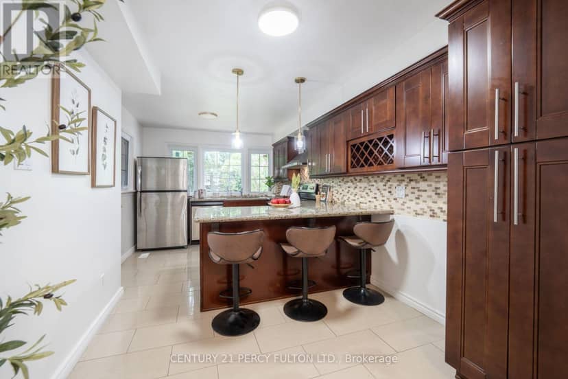 6 Donna Court — photo 16 of 40