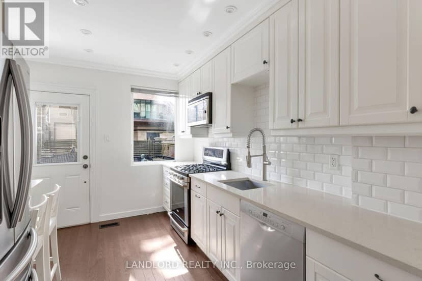 107A Scollard Street — photo 11 of 40