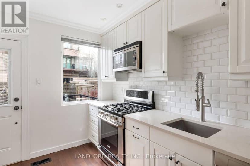 107A Scollard Street — photo 12 of 40