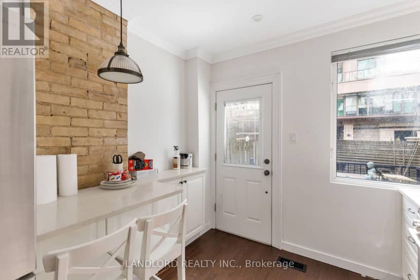 107A Scollard Street — photo 14 of 40