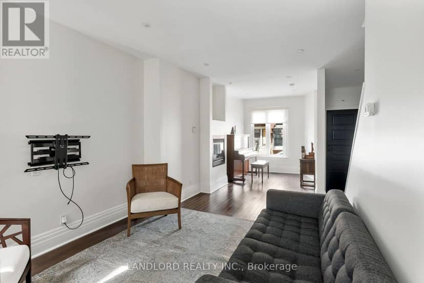 107A Scollard Street — photo 16 of 40