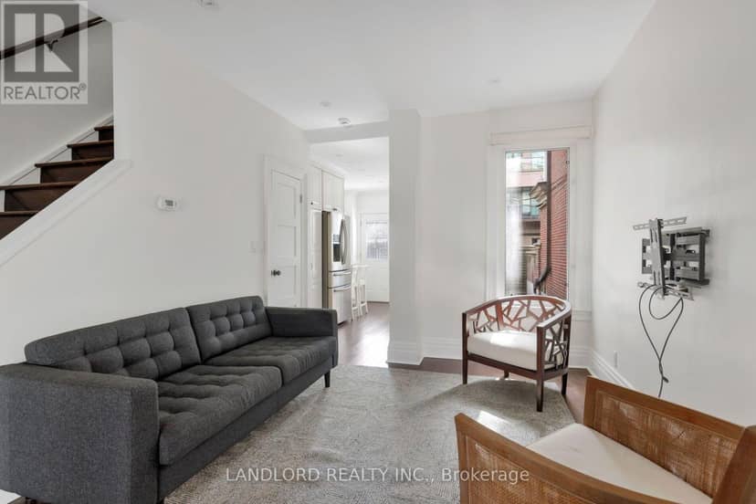 107A Scollard Street — photo 9 of 40