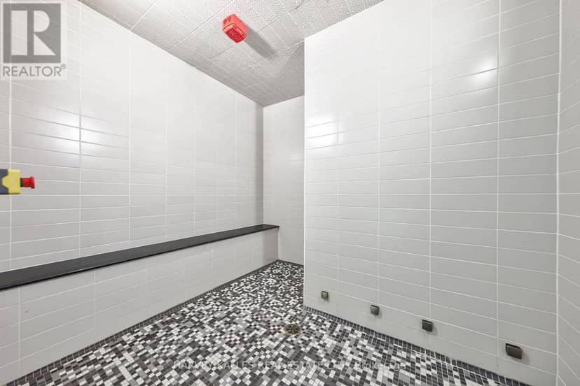 2604 - 25 Holly Street — photo 21 of 29