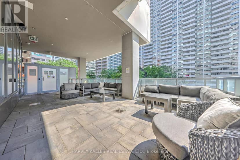 2604 - 25 Holly Street — photo 22 of 29