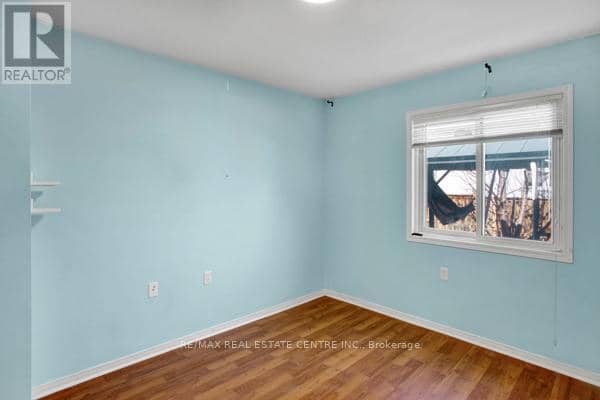 58 Avenue Street — photo 15 of 39