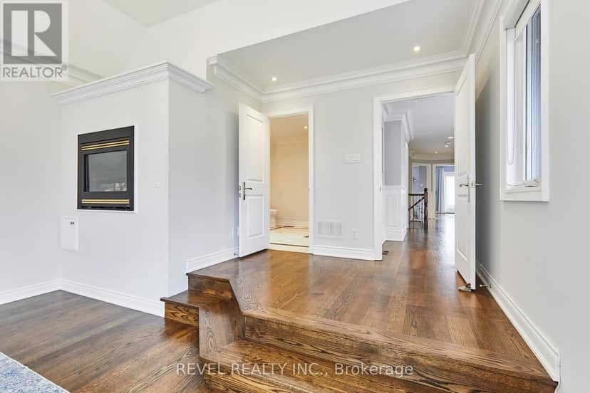 475 Poplar Avenue — photo 17 of 40