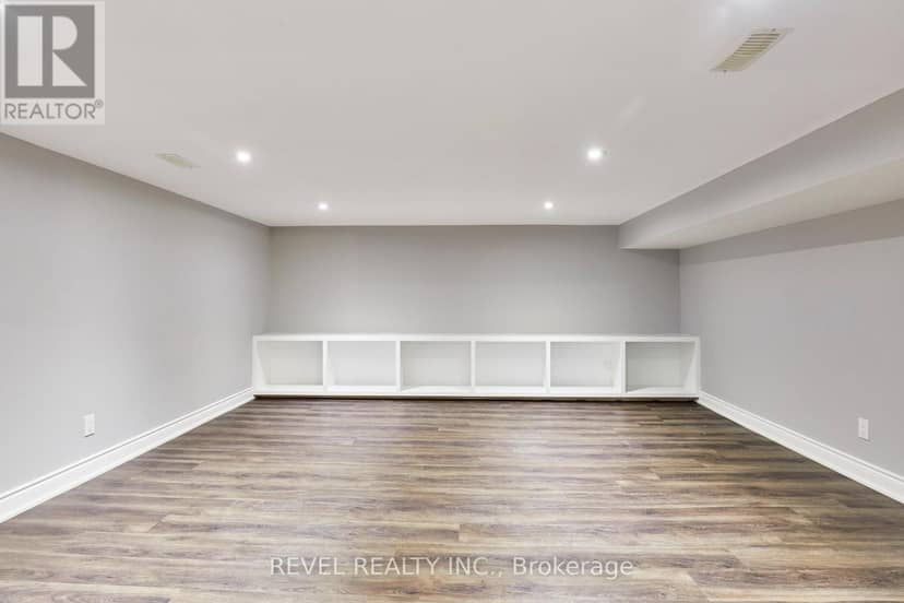 475 Poplar Avenue — photo 31 of 40
