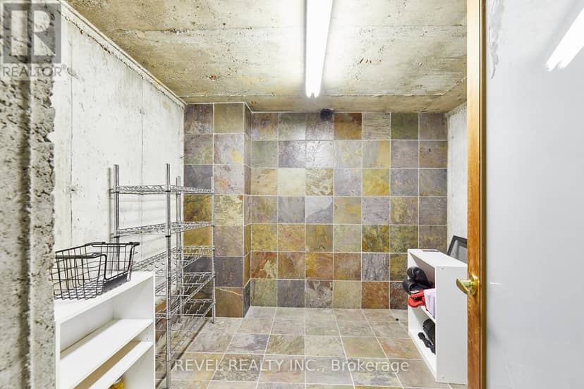 475 Poplar Avenue — photo 33 of 40
