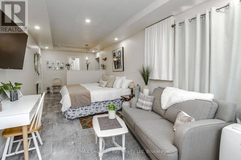 449 Elizabeth Street — photo 28 of 39