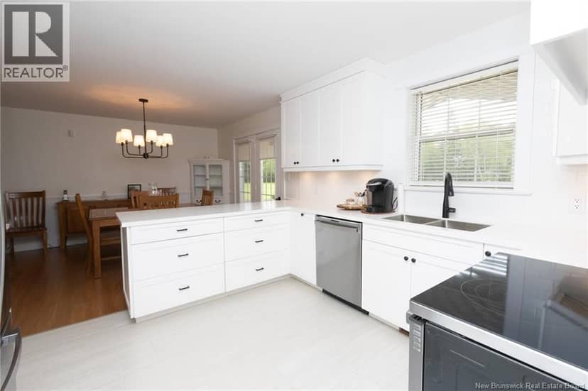 1319 Route 104 — photo 15 of 40