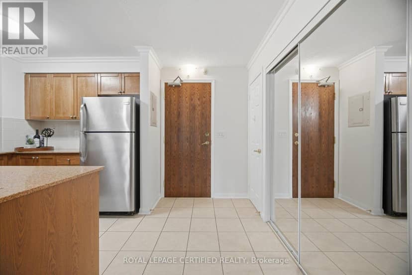 106 - 65 Via Rosedale — photo 6 of 40