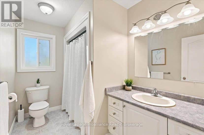 28 Kyle Court — photo 16 of 40