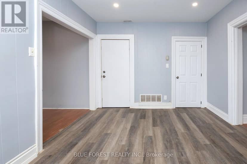 128 West Street — photo 9 of 40