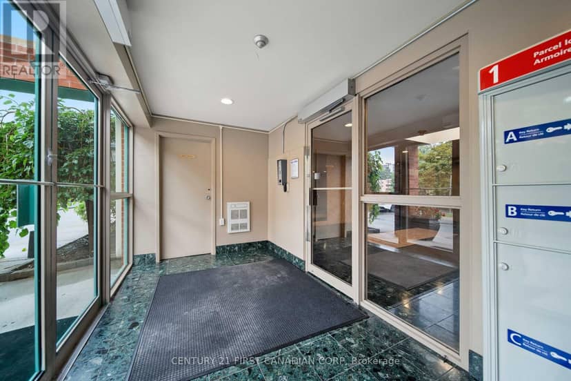 608 - 77 Base Line Road W, London South, photo 6
