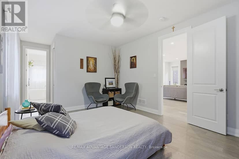 26 - 383 Daventry Way — photo 34 of 40