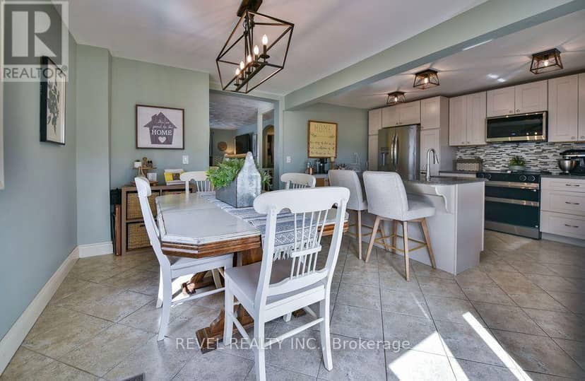 238 Craig Street — photo 10 of 40