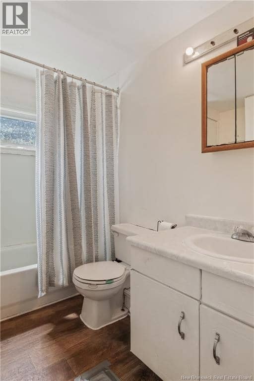48 Rue Des Copains — photo 15 of 16