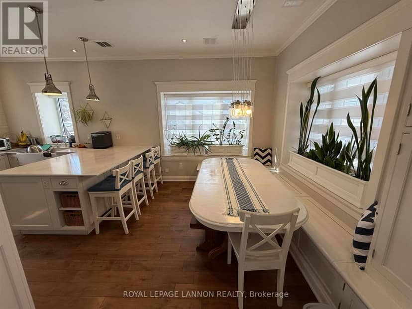 109 King Street — photo 19 of 38