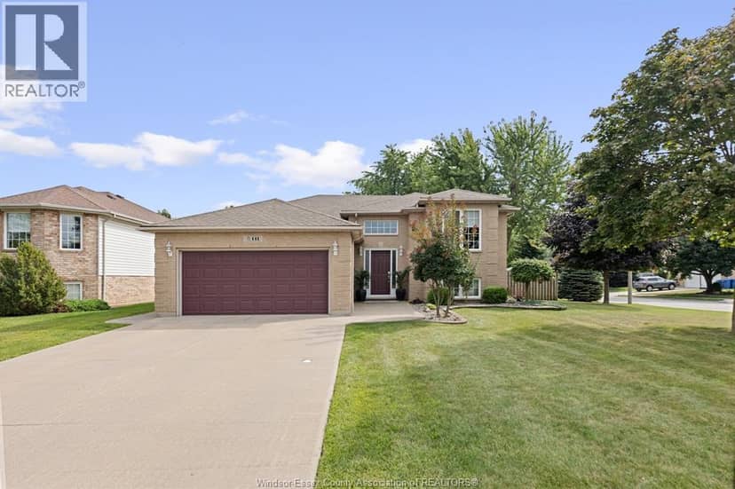 141 Railway Court — photo 1 of 40