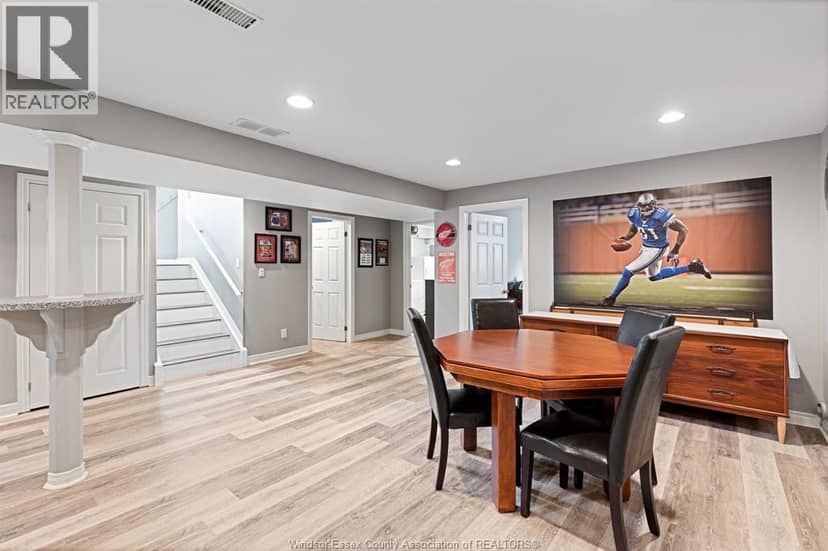 141 Railway Court — photo 20 of 40
