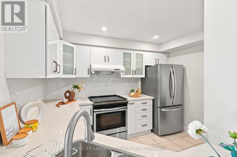 1606 - 5418 Yonge Street — photo 11 of 30