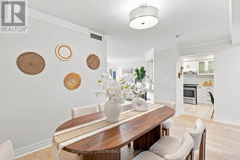 1606 - 5418 Yonge Street — photo 13 of 30