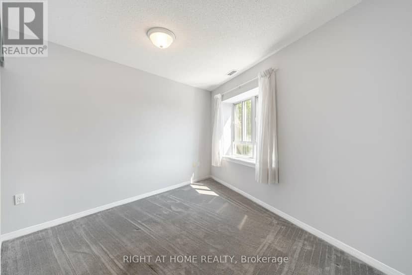 306 - 1387 Bayview Avenue — photo 17 of 32