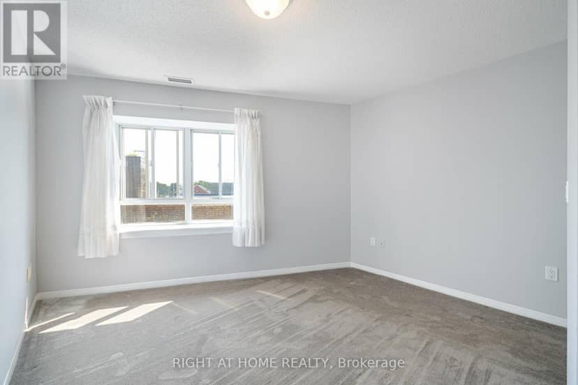 306 - 1387 Bayview Avenue — photo 18 of 32