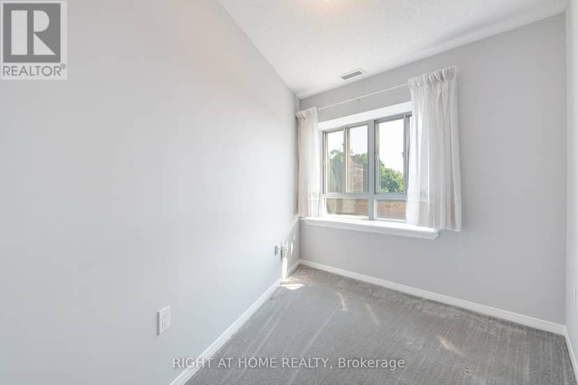 306 - 1387 Bayview Avenue — photo 20 of 32