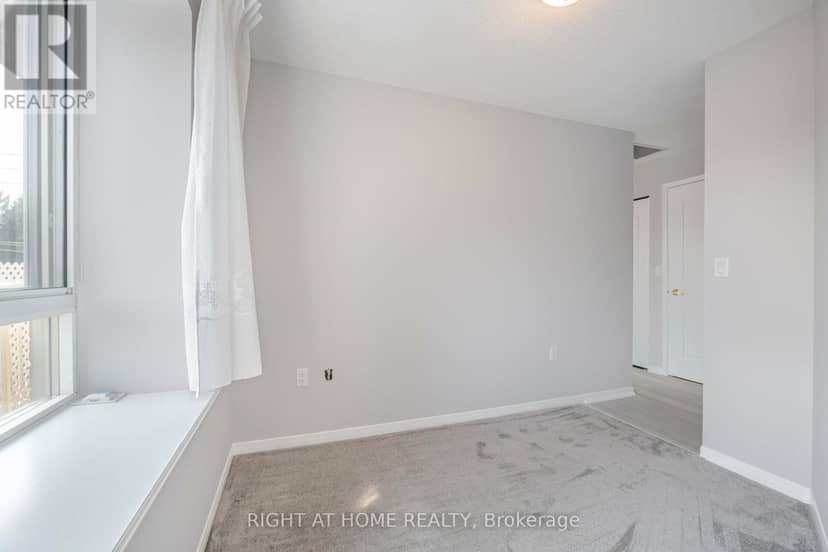 306 - 1387 Bayview Avenue — photo 22 of 32