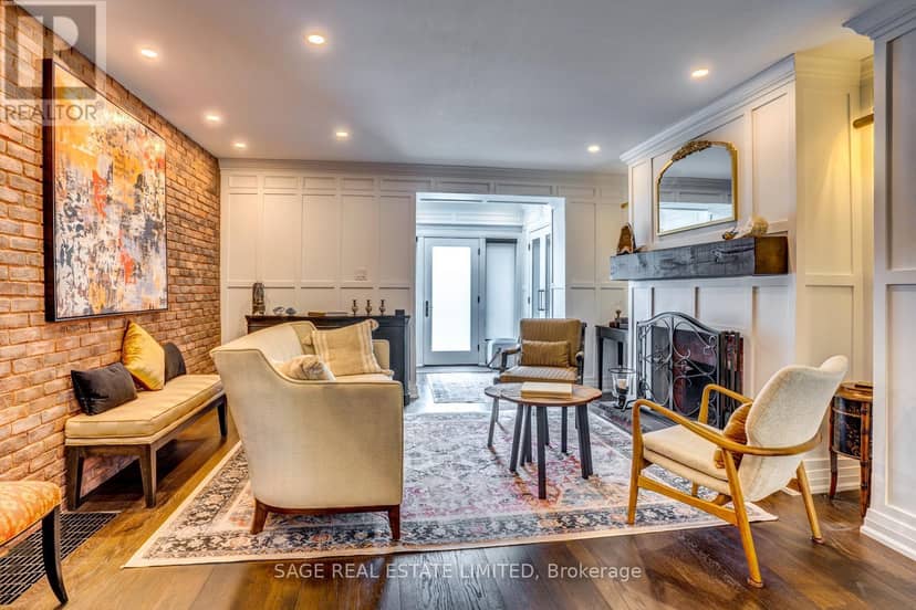 156 Craighurst Avenue — photo 6 of 30