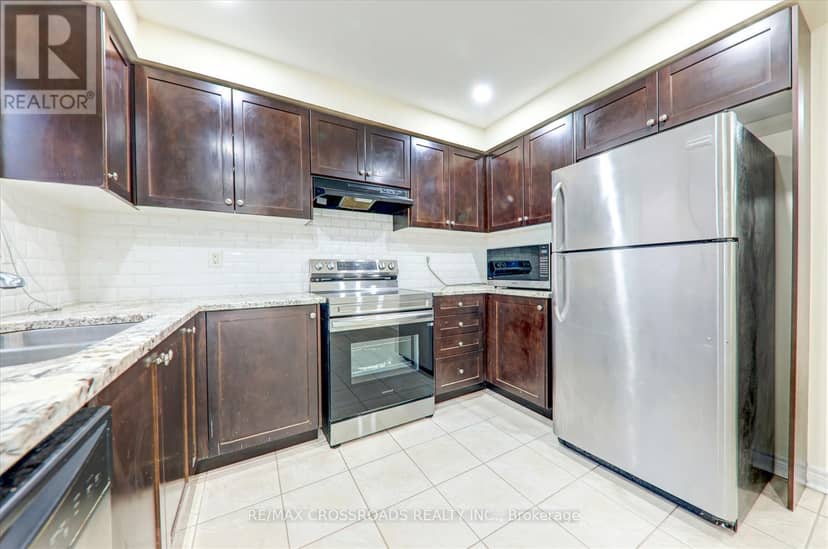 19 Kawneer Terrace — photo 13 of 32