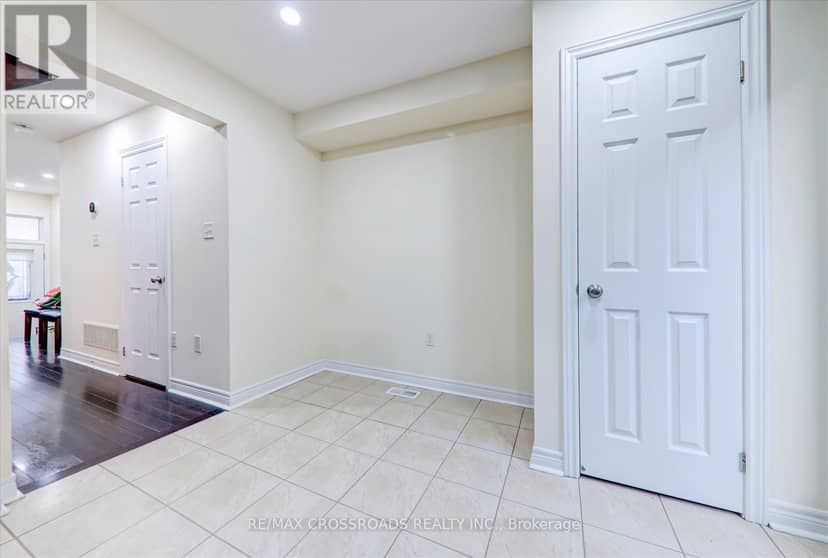 19 Kawneer Terrace — photo 14 of 32