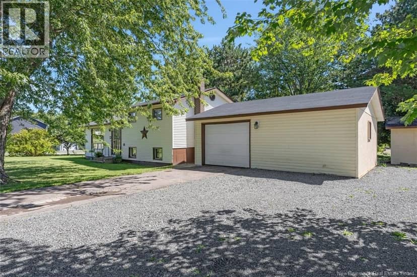 31 Roxboro Court, Boundary Creek, photo 3
