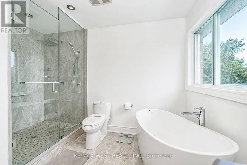 67 Dawlish Avenue — photo 12 of 19