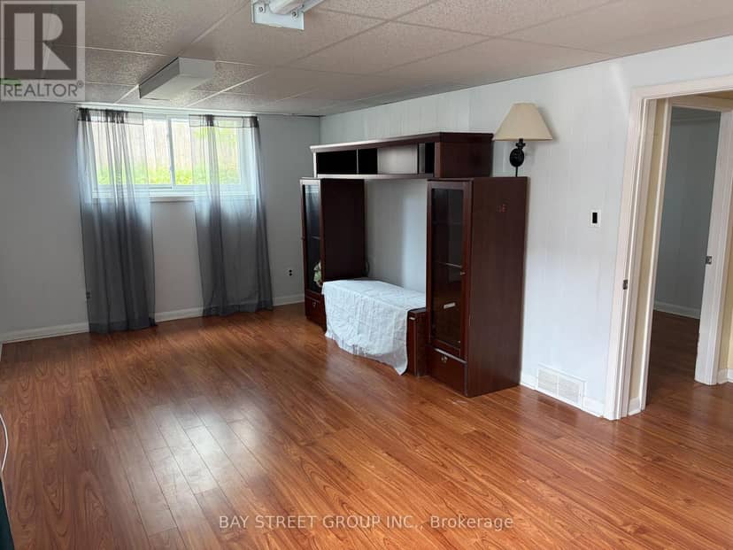 65 Saint Andrews Avenue — photo 14 of 24