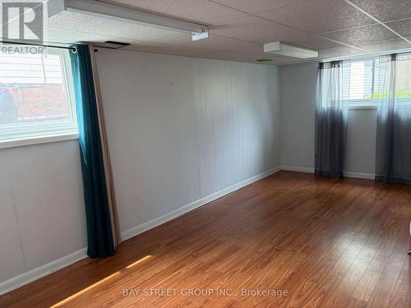 65 Saint Andrews Avenue — photo 15 of 24