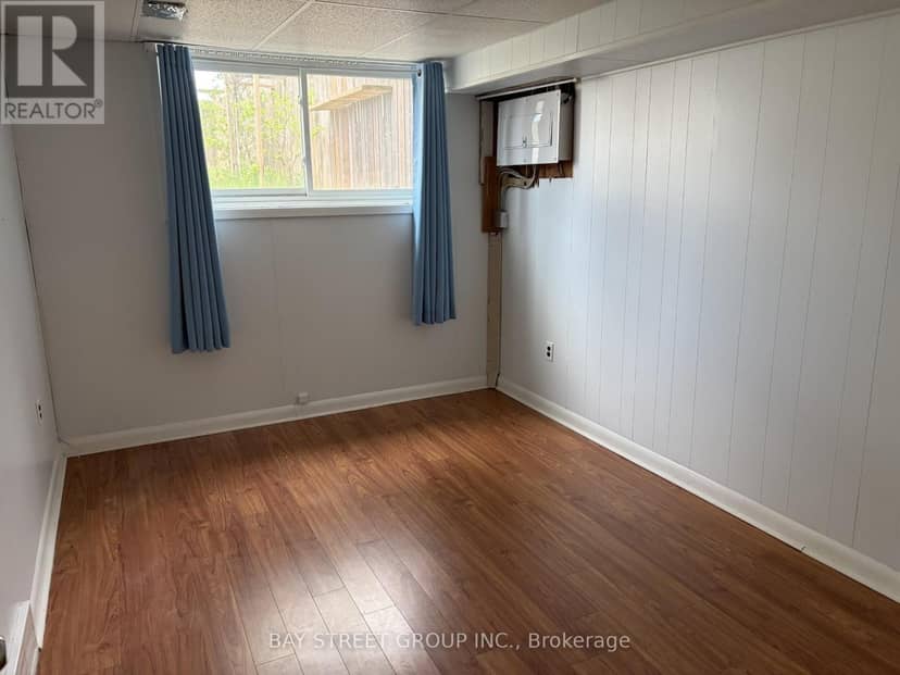 65 Saint Andrews Avenue — photo 16 of 24