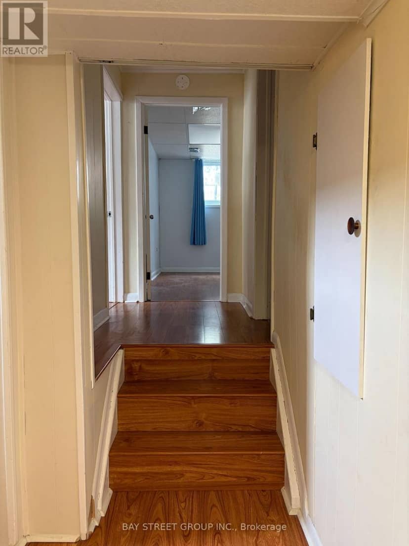65 Saint Andrews Avenue — photo 17 of 24