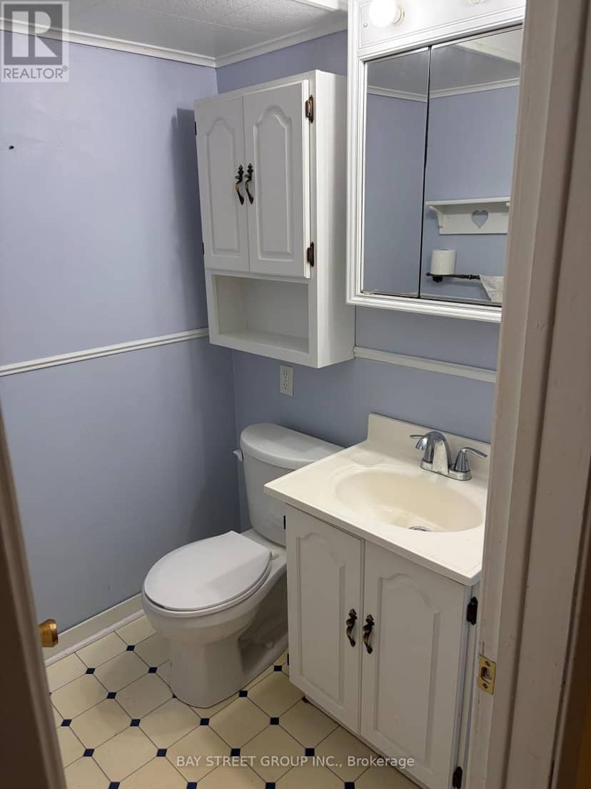 65 Saint Andrews Avenue — photo 18 of 24