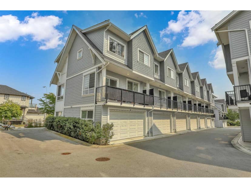 37 12830 62 AVENUE, Surrey, photo 2