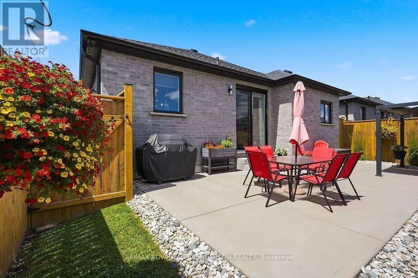 26 - 383 Daventry Way — photo 13 of 40