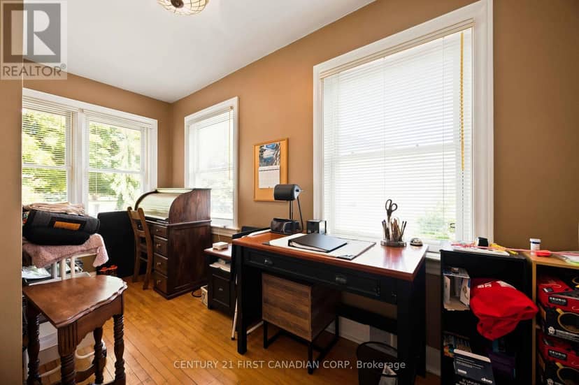 1027 London Road — photo 14 of 38